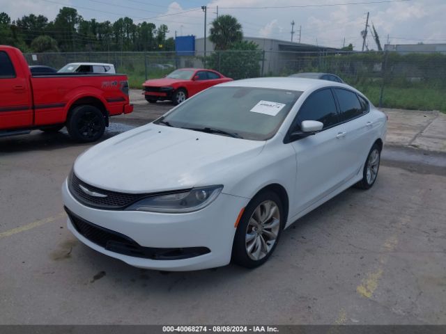 1C3CCCBG4FN514868 Chrysler 200 S