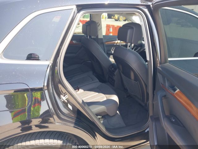 WA1BAAFY9M2010104 Audi Q5 Premium Plus 45 Tfsi Quattro S Tronic
