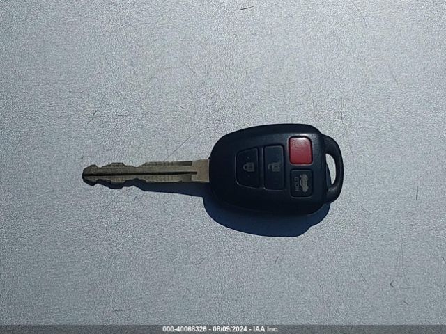 4T1BF1FK2FU078539 Toyota CAMRY LE