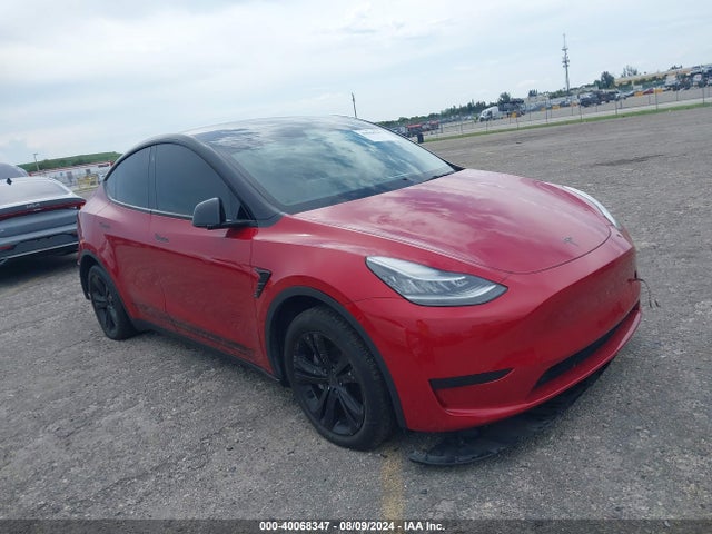 2021 TESLA MODEL Y 5YJYGDEE1MF105955 Photo 0