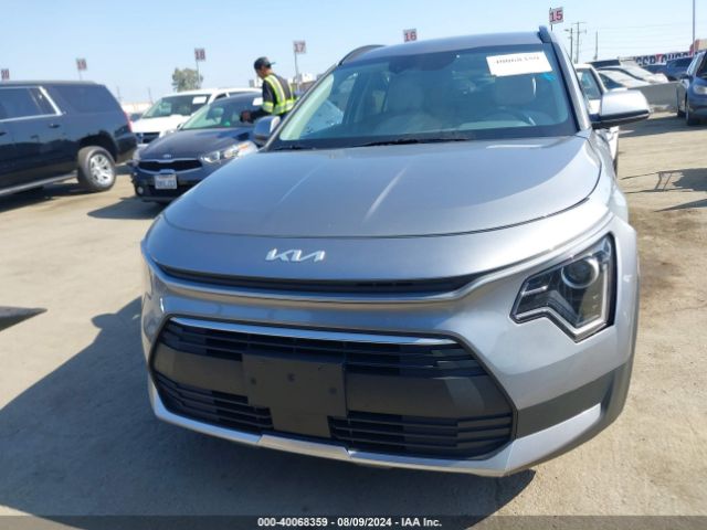 KNDCR3LE4P5060355 KIA NIRO EX