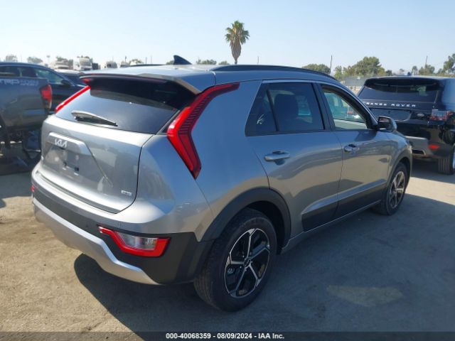 KNDCR3LE4P5060355 KIA NIRO EX