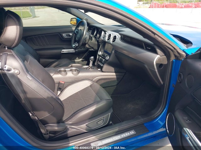 Ford Mustang Ecoboost Premium Fastback 2020 1FA6P8TH1L5117864 Image 5
