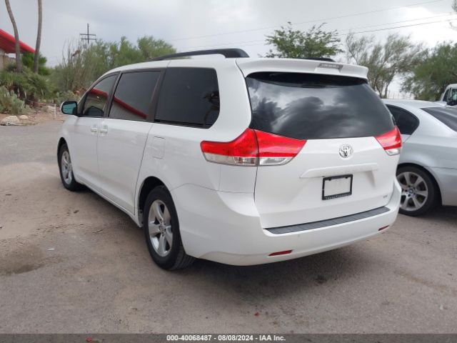 5TDKK3DC8ES485923 Toyota Sienna Le V6 8 Passenger