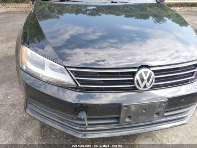 3VW2K7AJ8FM403763 Volkswagen Jetta 2.0l S