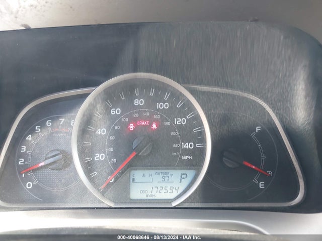 Toyota RAV4 LE 2015 JTMZFREVXFD073473 Image 7