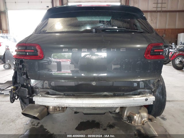 2018 PORSCHE MACAN WP1AA2A51JLB17043 Photo 5