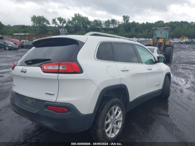 1C4PJMCB3HW546963 Jeep Cherokee Latitude 4x4