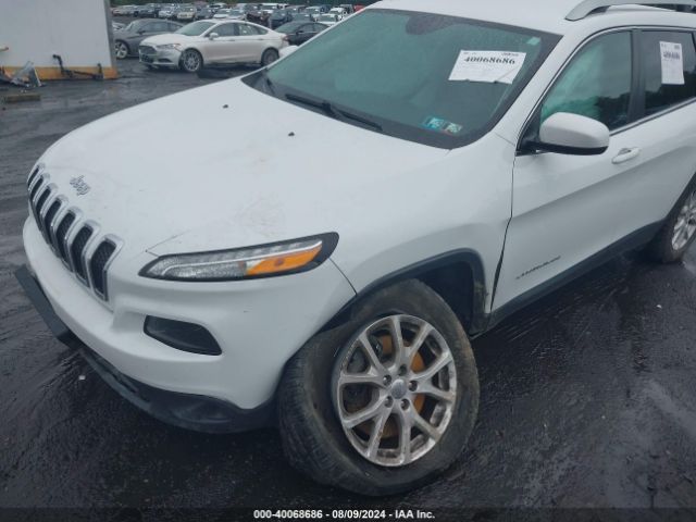 1C4PJMCB3HW546963 Jeep Cherokee Latitude 4x4