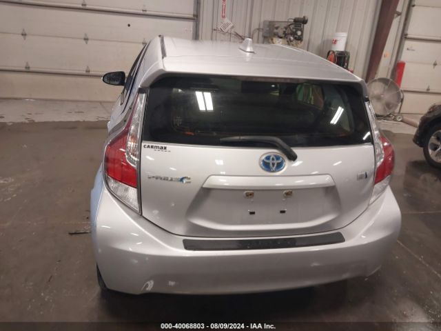 JTDKDTB33G1131529 Toyota Prius C Two