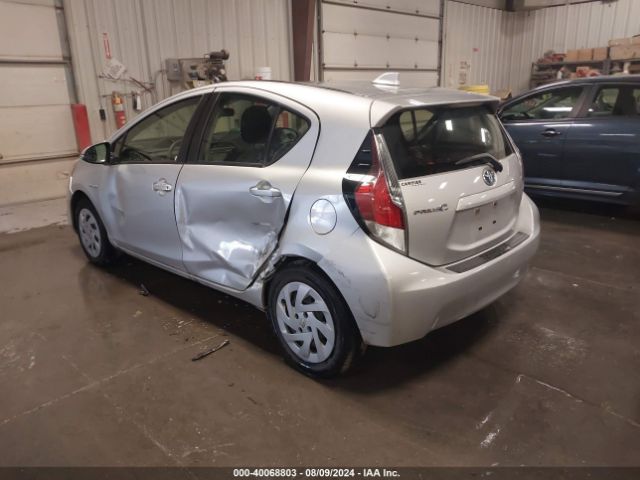 JTDKDTB33G1131529 Toyota Prius C Two