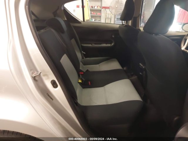 JTDKDTB33G1131529 Toyota Prius C Two