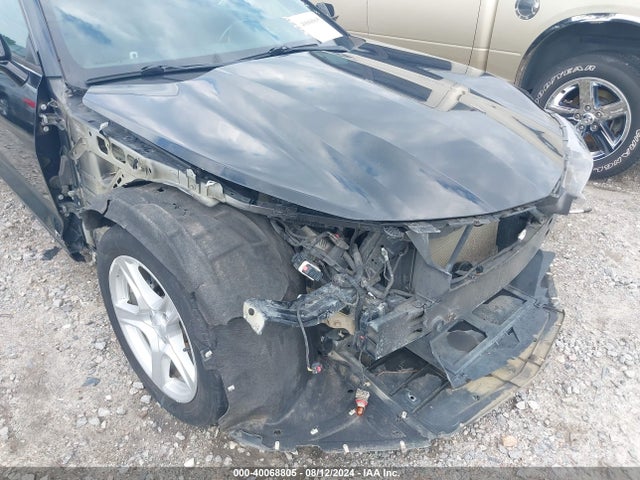 Chevrolet Camaro 1lt 2018 1G1FB1RX9J0172001 Image 19