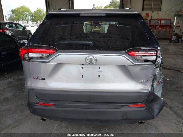 Toyota Rav4 Xle Premium 2023 2T3C1RFV3PC245495 Image 17