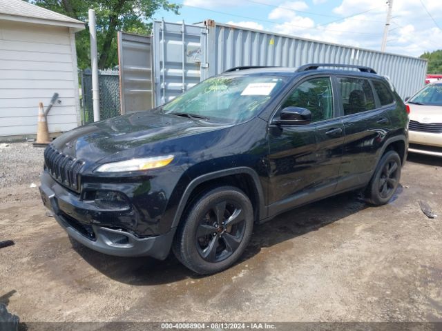 1C4PJMCB0JD568632 Jeep Cherokee Latitude 4x4