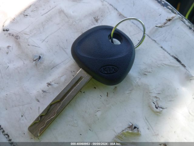 KNADM4A38G6688033 KIA RIO LX