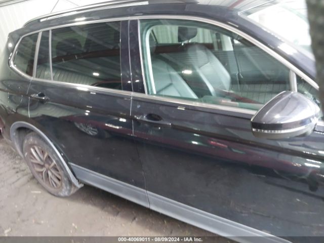 3VV2B7AX2KM171728 Volkswagen Tiguan 2.0t Se/2.0t Sel/2.0t Sel R-line/2.0t Sel R-line Black