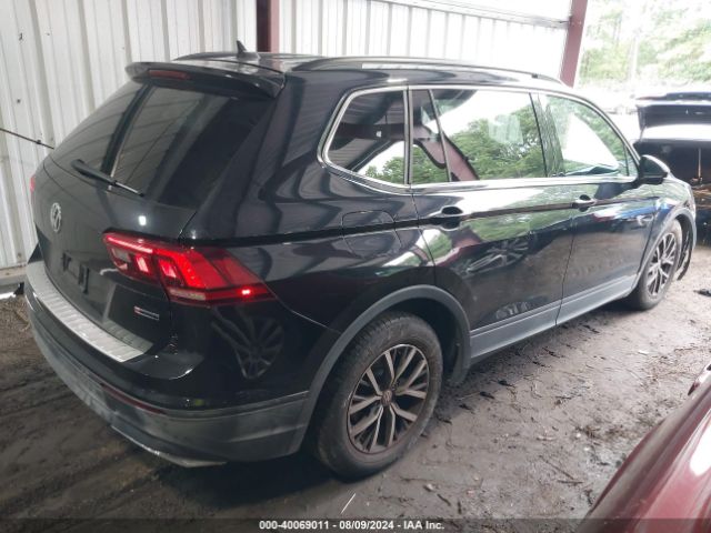 3VV2B7AX2KM171728 Volkswagen Tiguan 2.0t Se/2.0t Sel/2.0t Sel R-line/2.0t Sel R-line Black