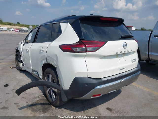 JN8AT3DC3MW104474 Nissan Rogue Platinum Fwd