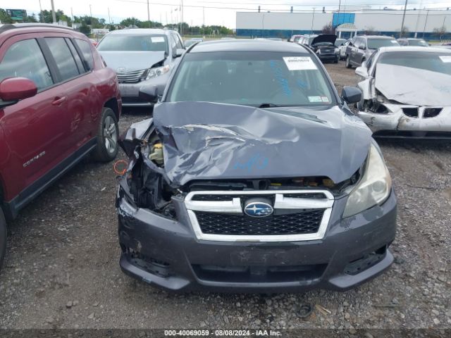 4S3BMBC68E3030801 Subaru Legacy 2.5i Premium