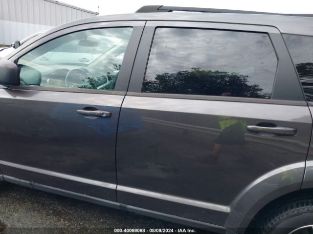 3C4PDCAB9JT381503 Dodge JOURNEY SE