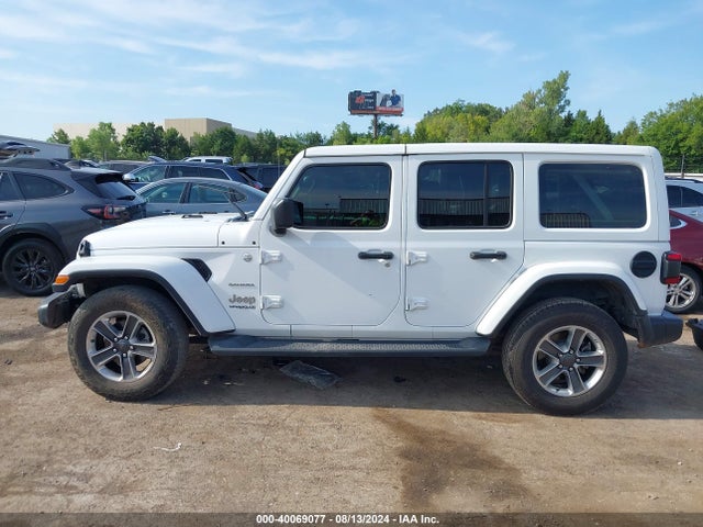 1C4HJXEN3KW543050 Jeep Wrangler Unlimited Sahara 4x4