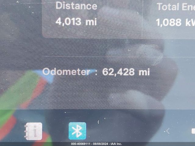 5YJ3E1EB6JF112867 Tesla Model 3 Long Range/performance