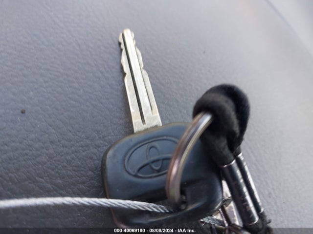 40069180 :رقم المزاد ، 5TDZA23C55S227520 vin ، 2005 Toyota Sienna Ce مزاد بيع