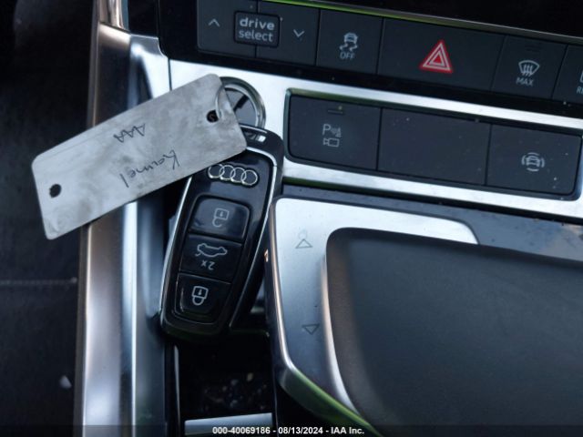 WA1AAAGE9MB007994 Audi E-tron Premium Quattro