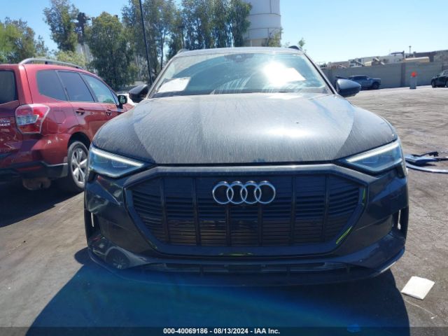 WA1AAAGE9MB007994 Audi E-tron Premium Quattro