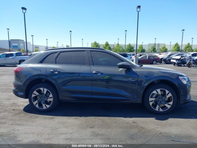 WA1AAAGE9MB007994 Audi E-tron Premium Quattro