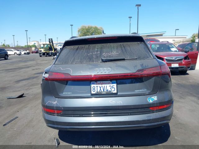 WA1AAAGE9MB007994 Audi E-tron Premium Quattro