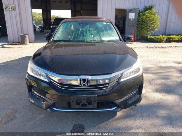 1HGCR3F94GA005508 Honda Accord Touring