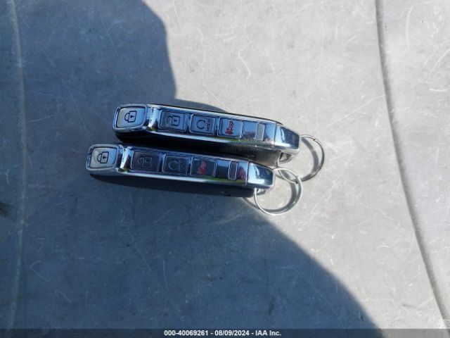 KNDCR3LE4P5107853 KIA Niro Ex Touring