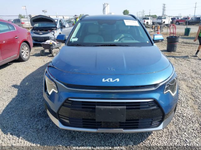 KNDCR3LE4P5107853 KIA Niro Ex Touring