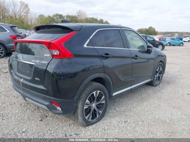 2018 MITSUBISHI ECLIPSE CROSS JA4AT5AA4JZ048317 Photo 3