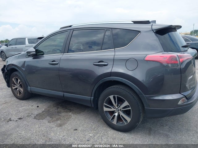 Toyota Rav4 Xle 2017 JTMWFREV0HJ708398 Image 14