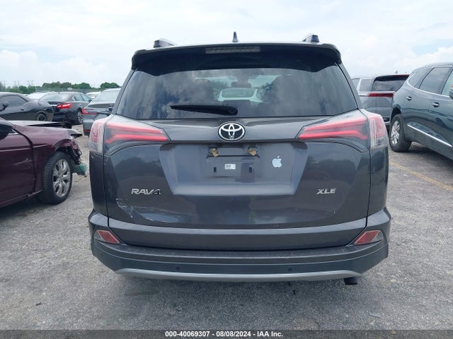 Toyota Rav4 Xle 2017 JTMWFREV0HJ708398 Image 16