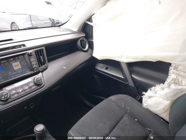 Toyota Rav4 Xle 2017 JTMWFREV0HJ708398 Image 5