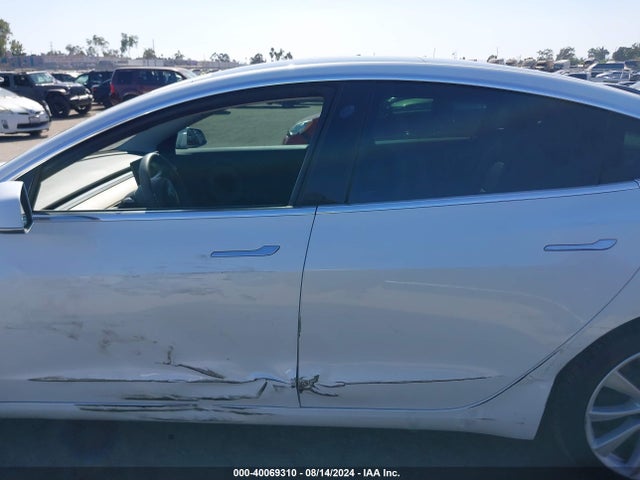 5YJ3E1EB8KF469341 Tesla Model 3 Long Range/performance