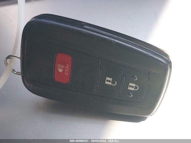 Toyota Prius Two Eco 2016 JTDKARFU3G3004878 Image 11
