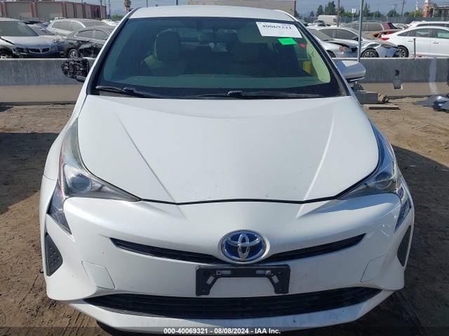 Toyota Prius Two Eco 2016 JTDKARFU3G3004878 Image 12