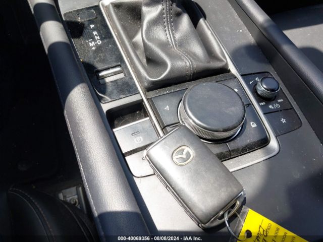 JM1BPAKL1N1503524 Mazda Mazda3 Select