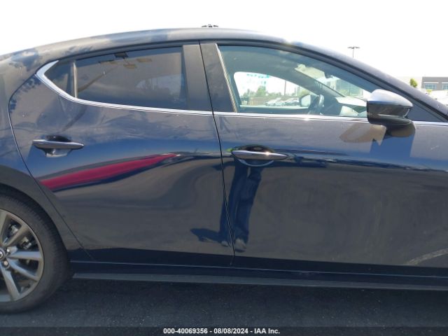 JM1BPAKL1N1503524 Mazda Mazda3 Select