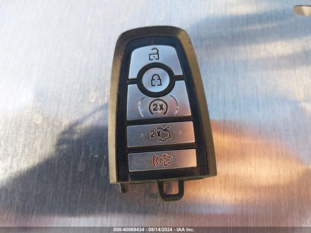 3FA6P0MU6KR235952 Ford Fusion Hybrid Sel