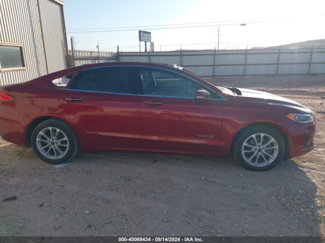 3FA6P0MU6KR235952 Ford Fusion Hybrid Sel