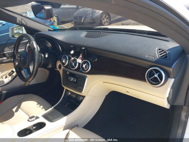 WDDSJ4GB2EN125280 Mercedes-Benz CLA 250 4MATIC