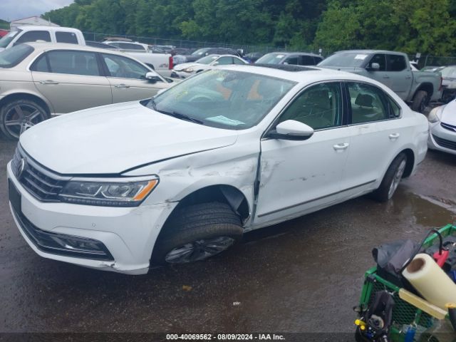 1VWCM7A30HC060497 Volkswagen Passat V6 Sel Premium
