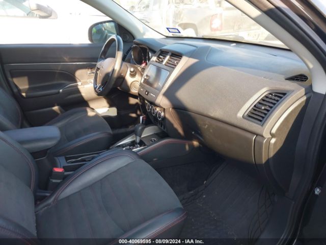 JA4AR3AW7JZ033065 Mitsubishi Outlander Sport 2.4 Se