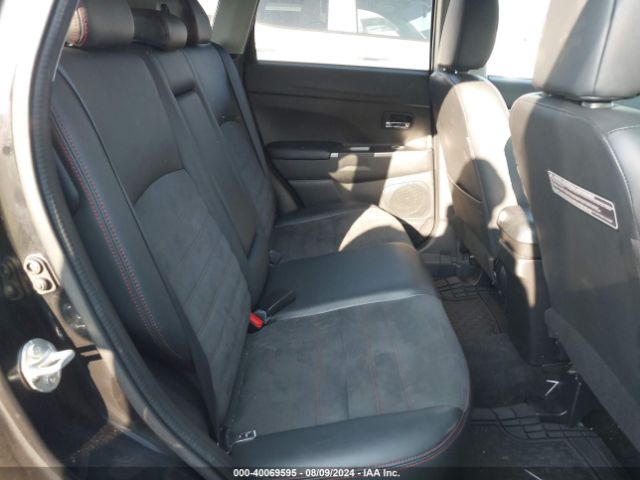 JA4AR3AW7JZ033065 Mitsubishi Outlander Sport 2.4 Se